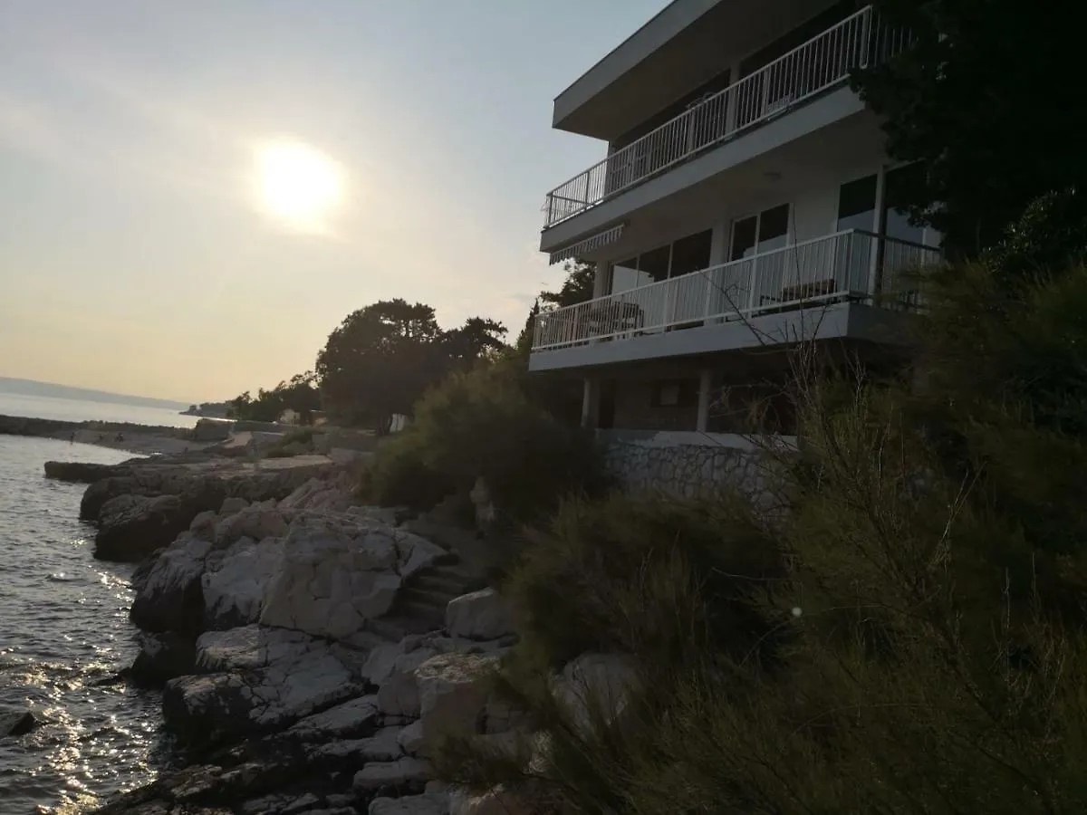 Beach House Novi نوفي فينودولسكي 0*,  كرواتيا